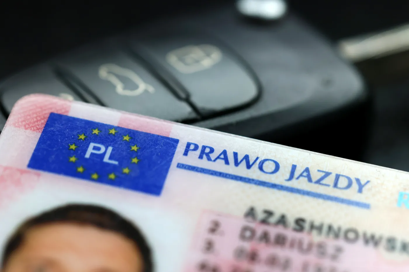 Ile kosztuje prawo jazdy kategorii B w 2025 roku? Ceny powalają