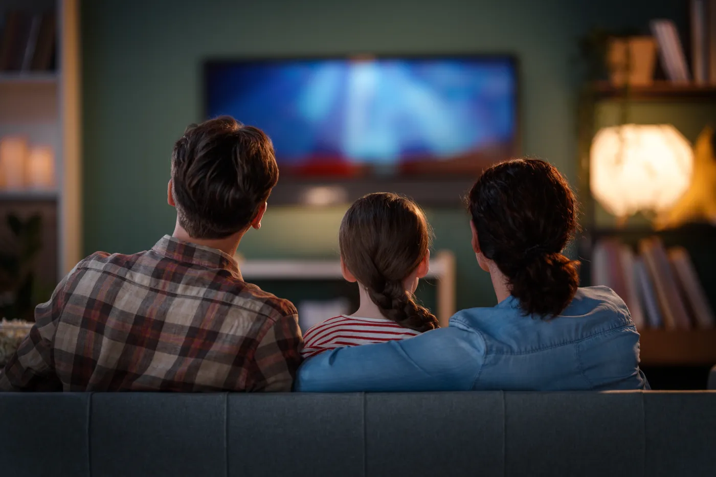 Poniedziałek Wielkanocny 2025 w TV. Co warto zobaczyć w Wielkanoc w telewizji? [PROGRAM TELEWIZYJNY 21.04]