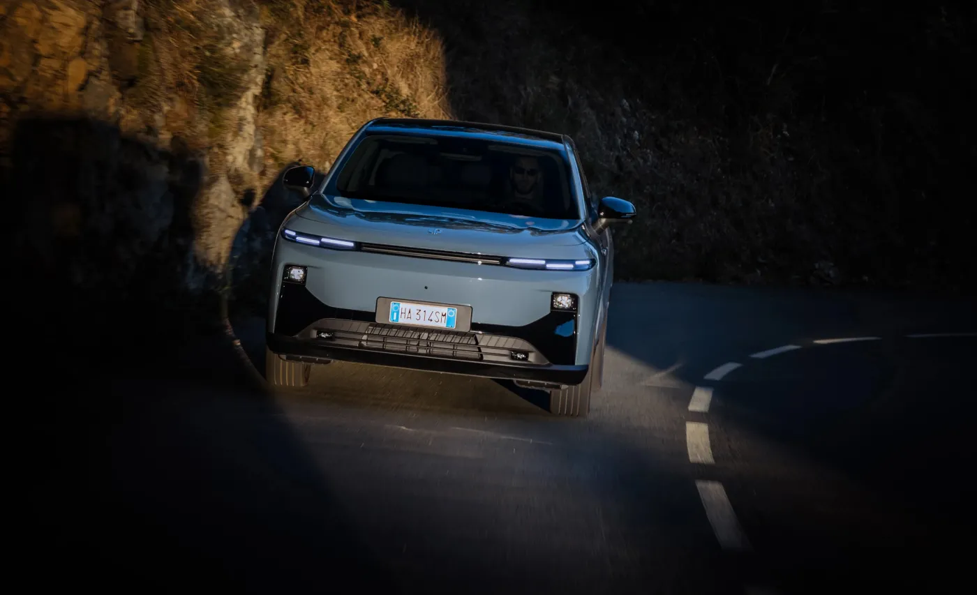 Leapmotor B10 Hybrid EV