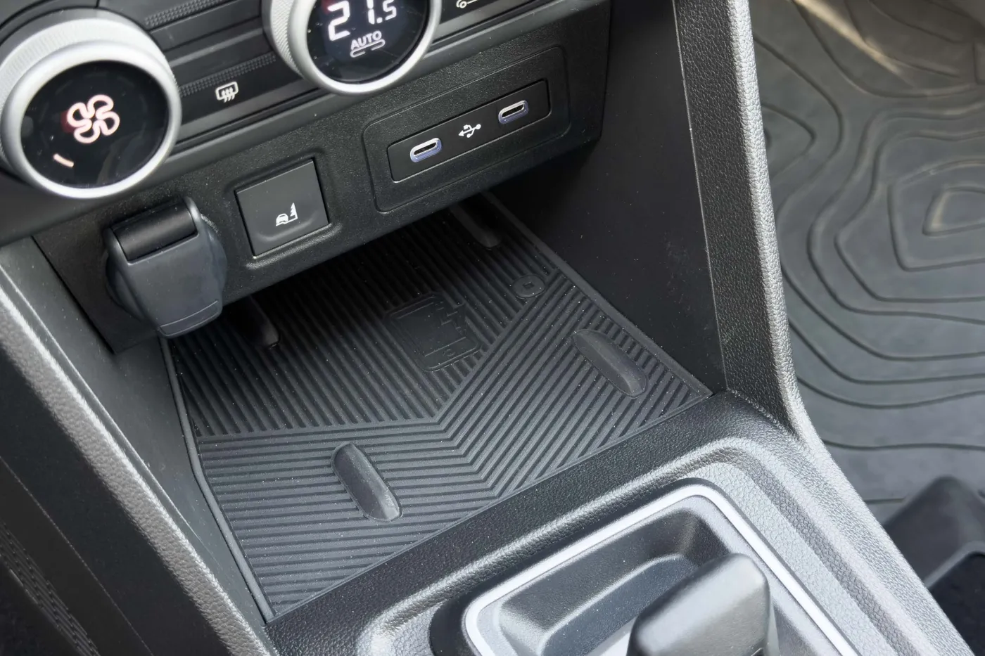 Dacia Jogger hybrid 155