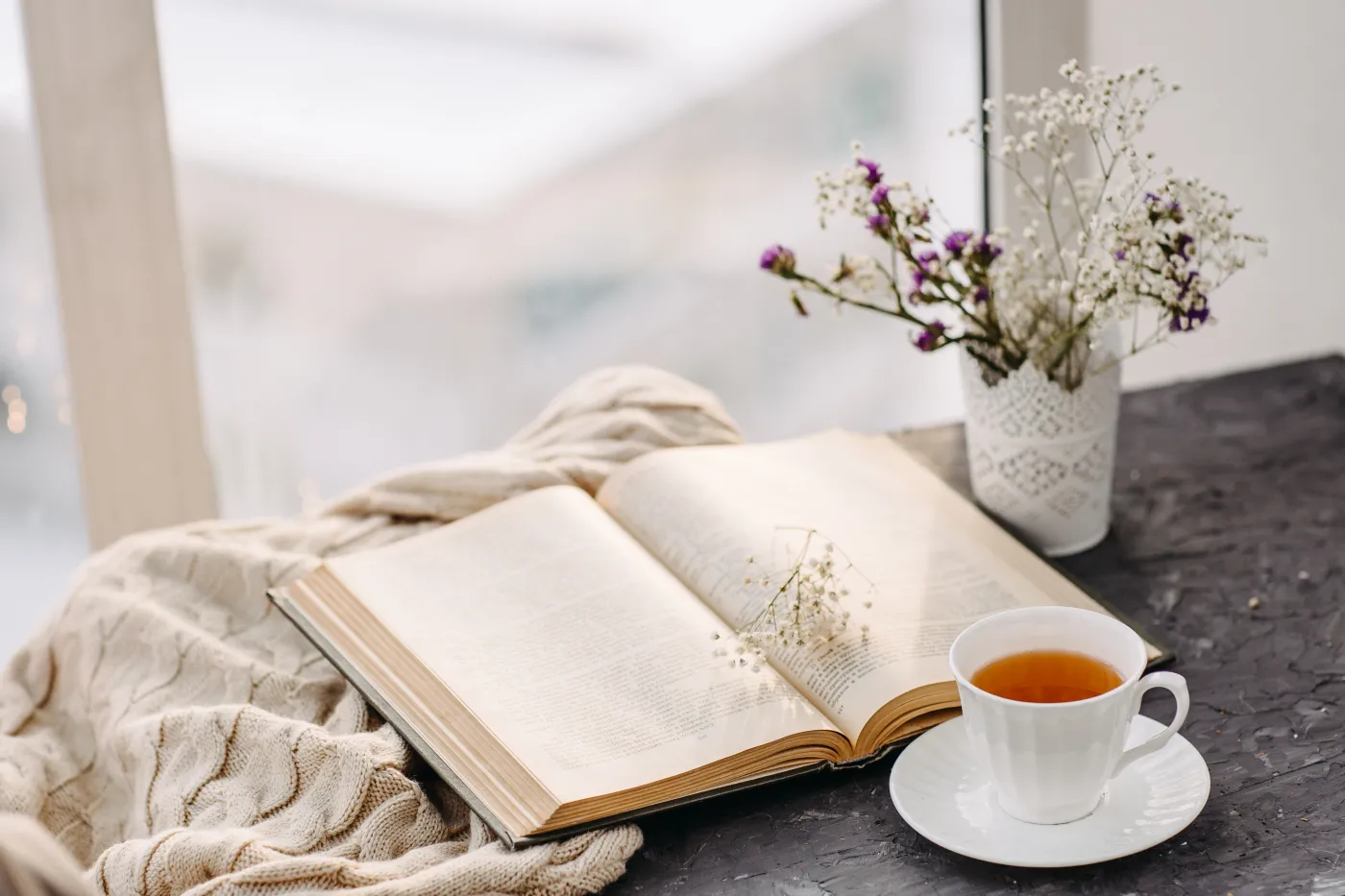 Cup,Of,Tea,,Knit,A,Blanket,,Flowers,In,The,Window