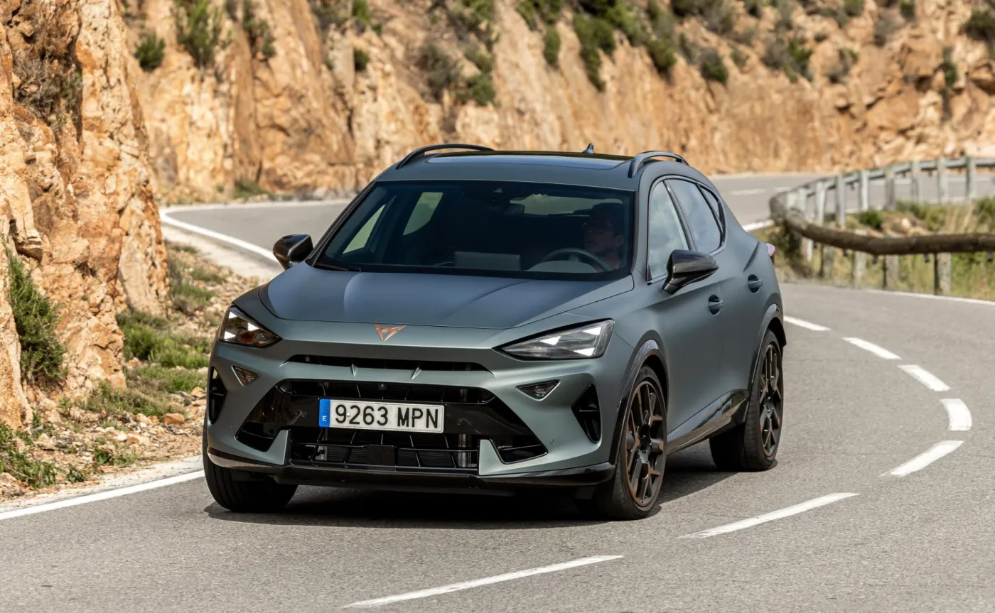 Nowa Cupra Formentor