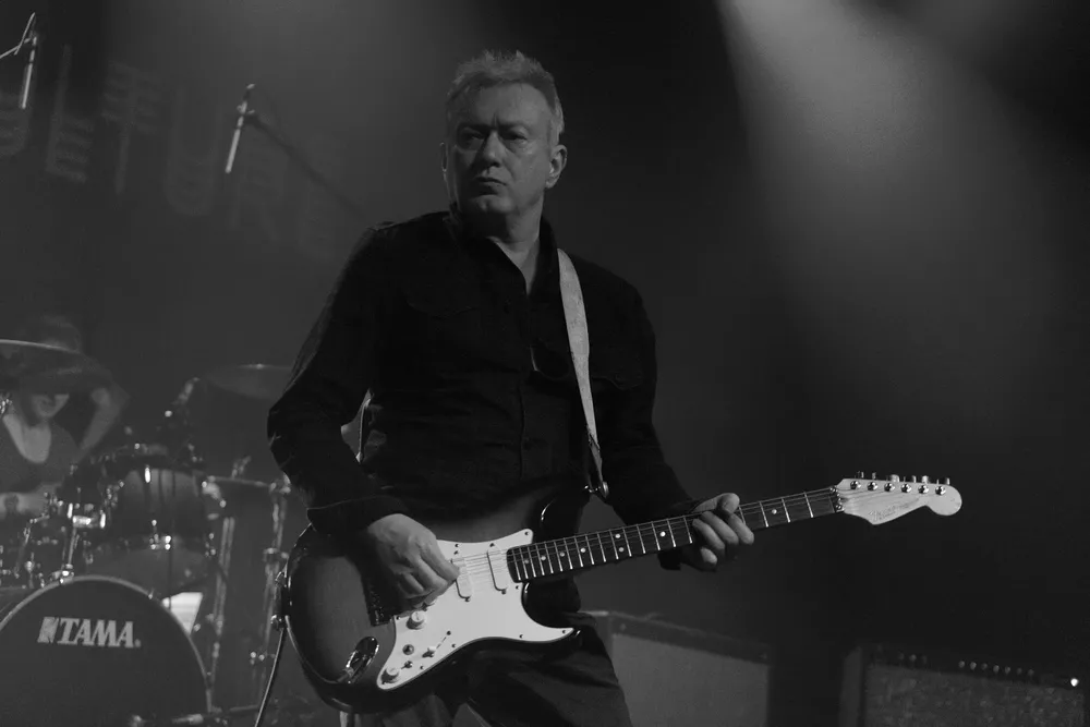 Andy Gill nie żyje. Muzyk i producent miał 64 lata
