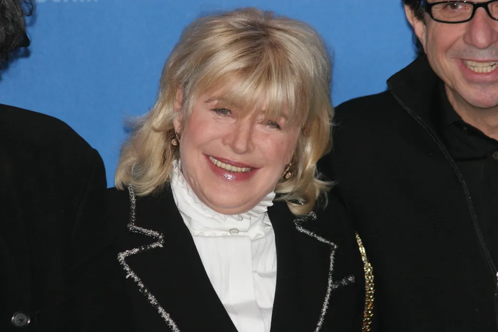 Piosenkarka Marianne Faithfull ma koronawirusa