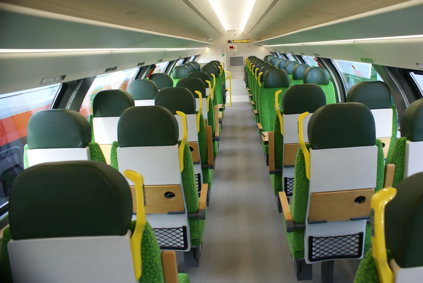 PESA z jedyną ofertą dla Kolei Dolnośląskich. Dostarczy dwa pociągi za 42,75 mln zł