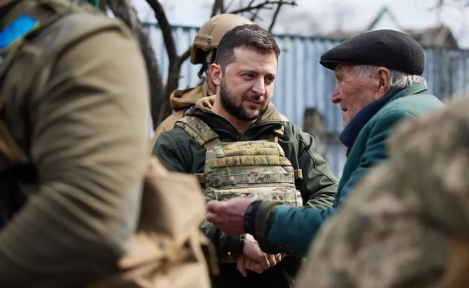 Zełenski: Wojska rosyjskie pod Kijowem paliły ciała cywilów. Ginęły całe rodziny