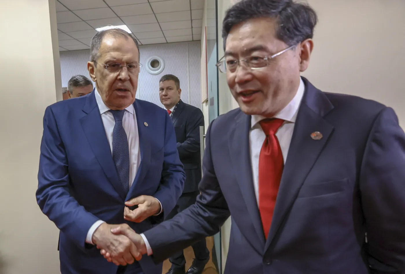 Qin i Szojgui spotkali się w kuluarach G20, rozmawiali o Ukrainie