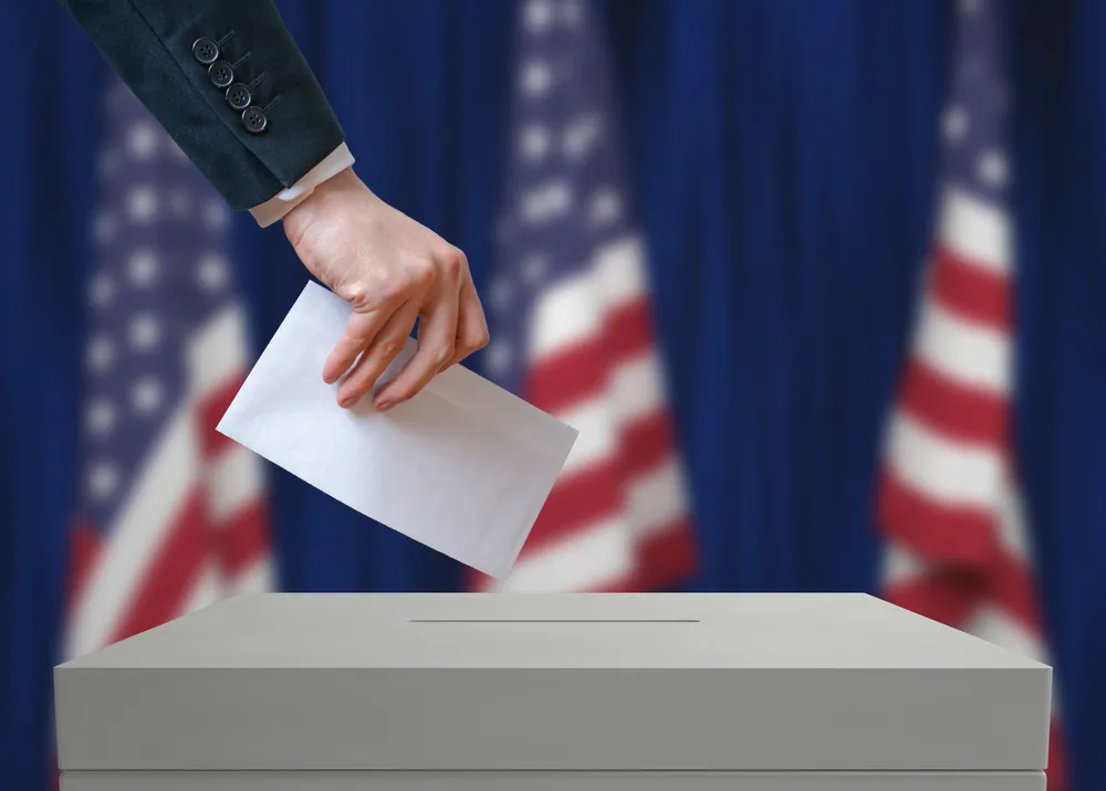 Wybory w USA: Niektóre stany jeszcze przez kilka dni planują liczenie głosów napływających pocztą