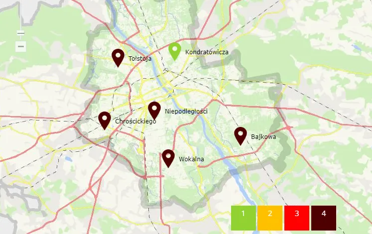 Smog w Warszawie. Fatalna jakość powietrza, mieszkańcom zaleca się pozostanie w domu