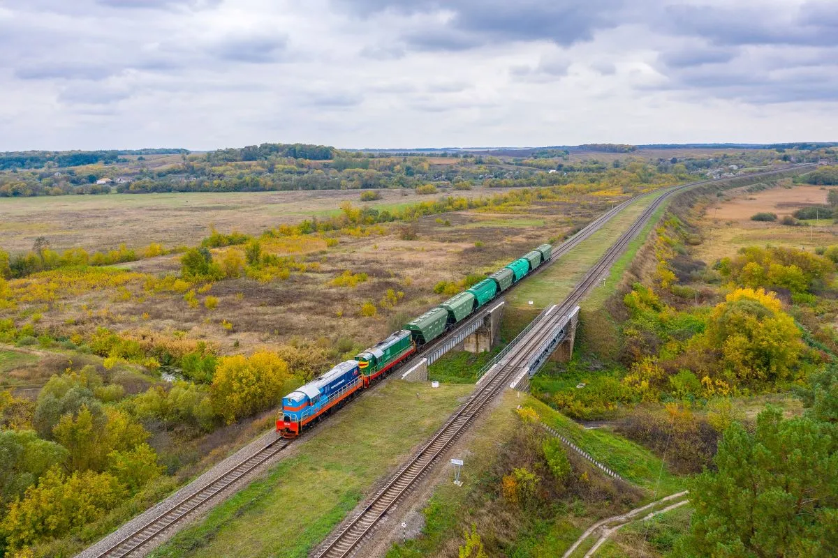 Pierwszy pociąg z ukraińskim zbożem dotarł do Rumunii