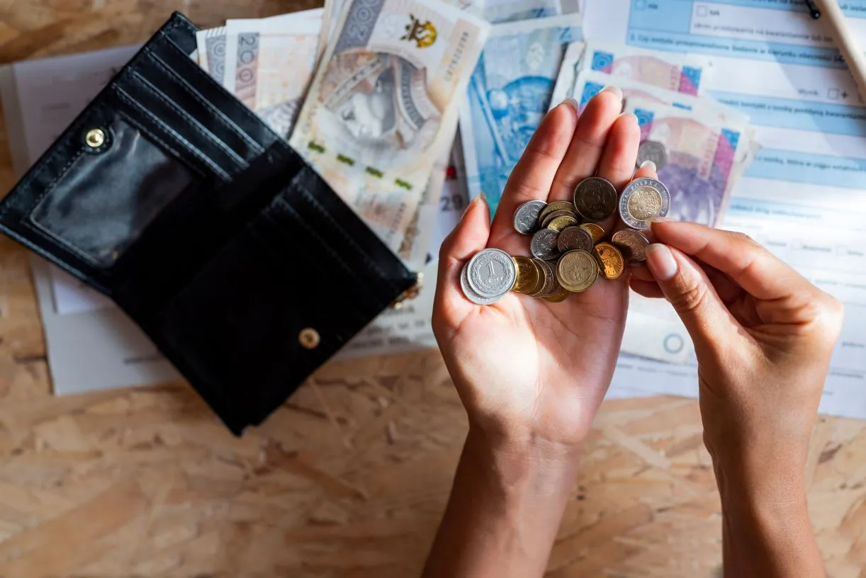 Polacy nie chcą płacić za śmieci? Największe trudności z opłatą śmieciową w gminach wiejskich