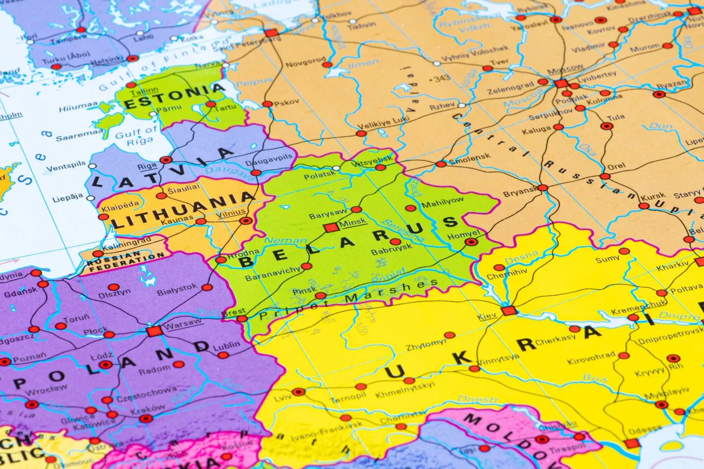 Ważna decyzja państw bałtyckich. Rosja i Białoruś zostaną odcięte od wspólnego systemu