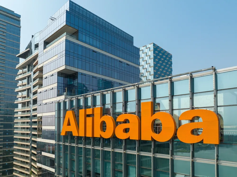 Amerykanie mogą się pakować? DeepSeek to dopiero początek. Teraz Alibaba wypuści swój model AI
