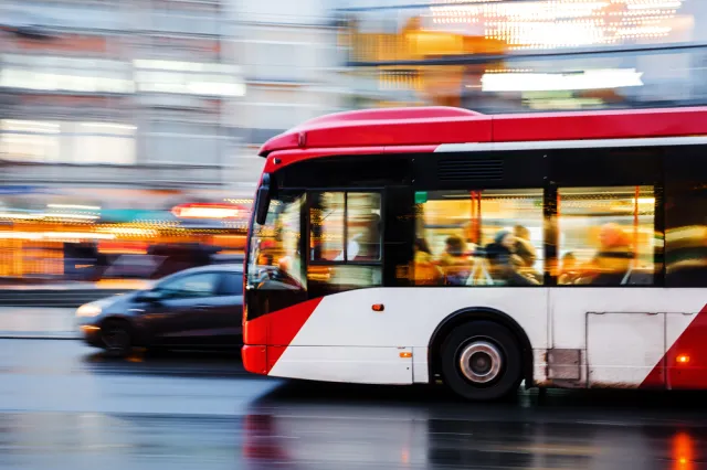 6 książek o transporcie, które warto przeczytać. Mogą zmienić Twój pogląd na tę kwestię