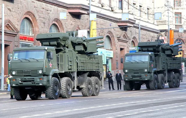 "WSJ": Grupa Wagnera może przekazać Hezbollahowi system obrony powietrznej Pancyr-S1