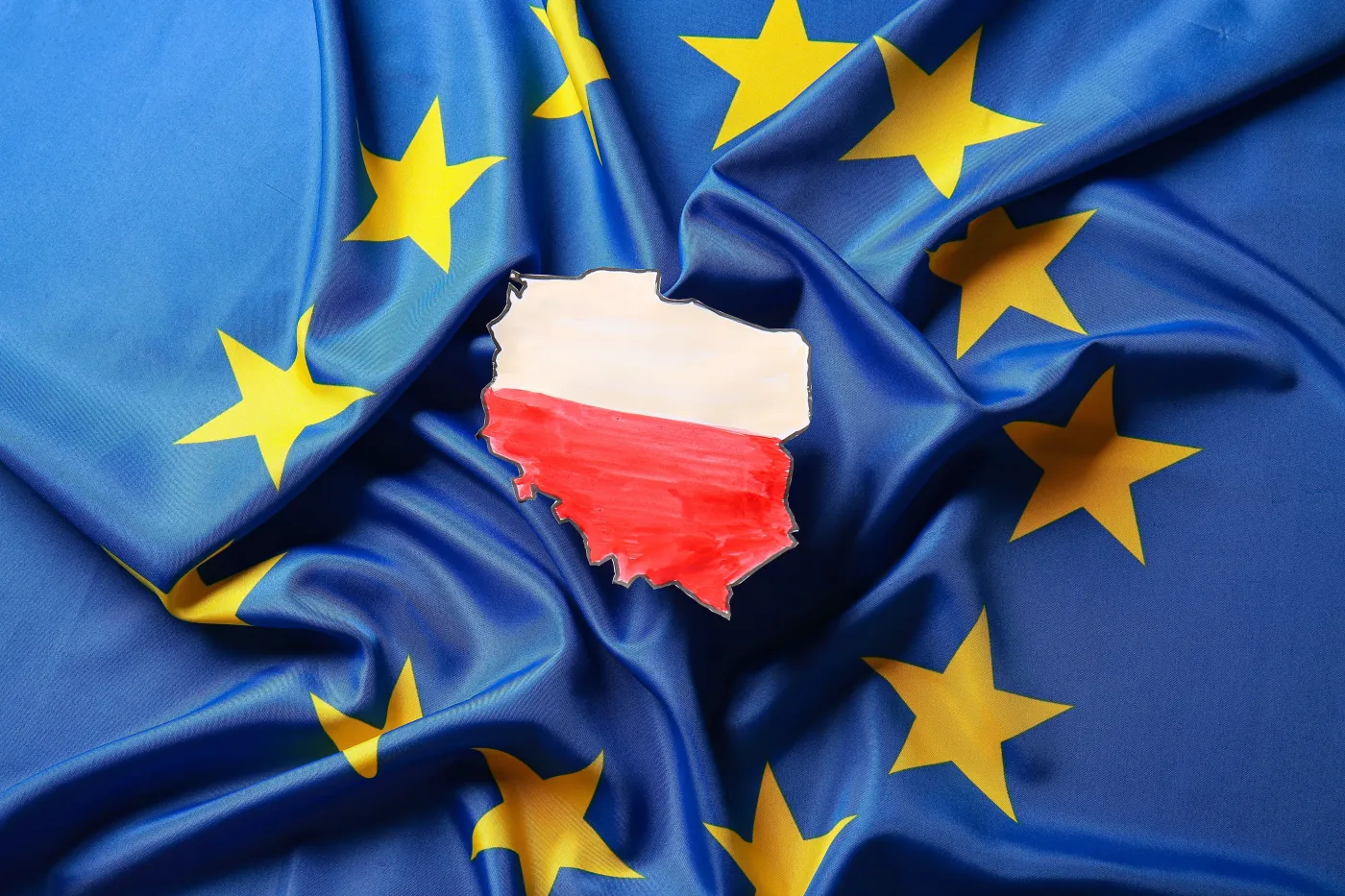 Polexit do kosza. Polacy zdecydowanie chcą zostać w UE, ale nie chcą przyjmować euro [SONDAŻ]