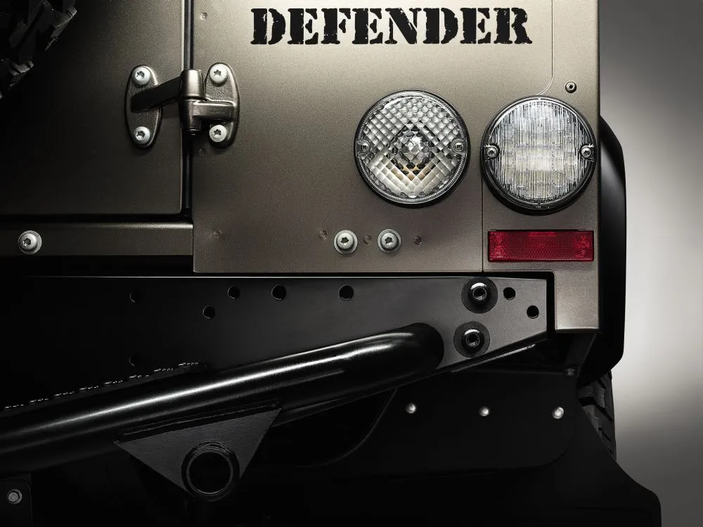 land_rover_defender_x_tech_2_316390.jpg