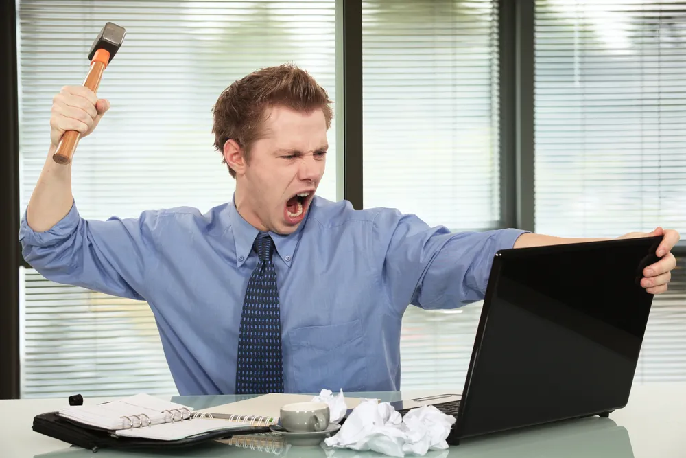 100 tys. Polaków jest uzależnionych od internetu