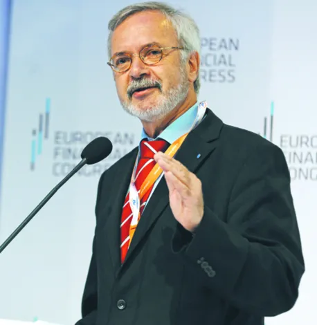 Hoyer: EBI chce zwiększyć inwestycje w Polsce