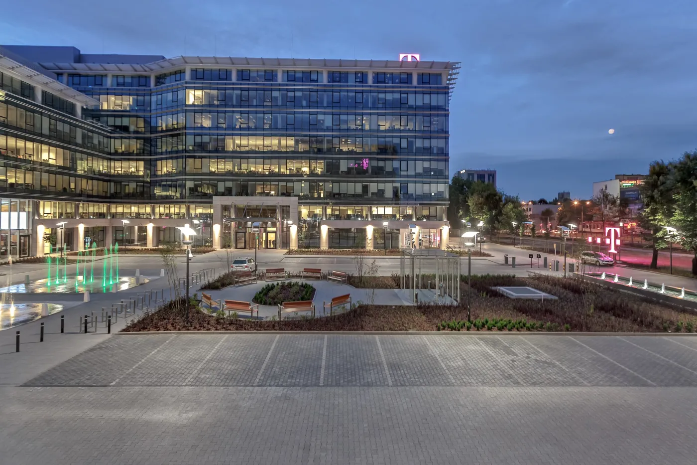 1414285-ghelamco-t-mobile-ofice-park.jpg