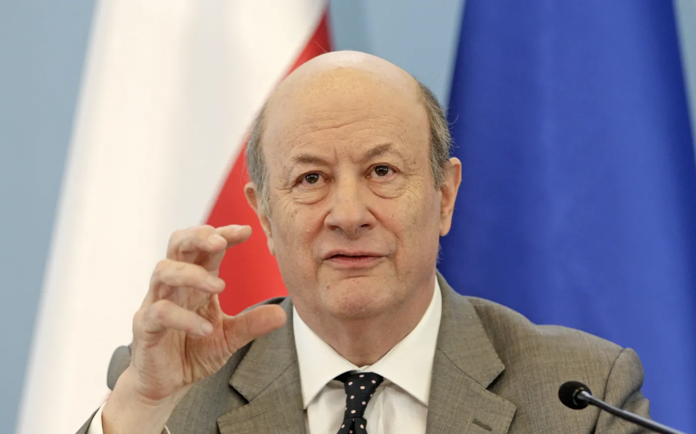 Nowelizacja budżetu 2013: rekonstrukcja budżetowej katastrofy