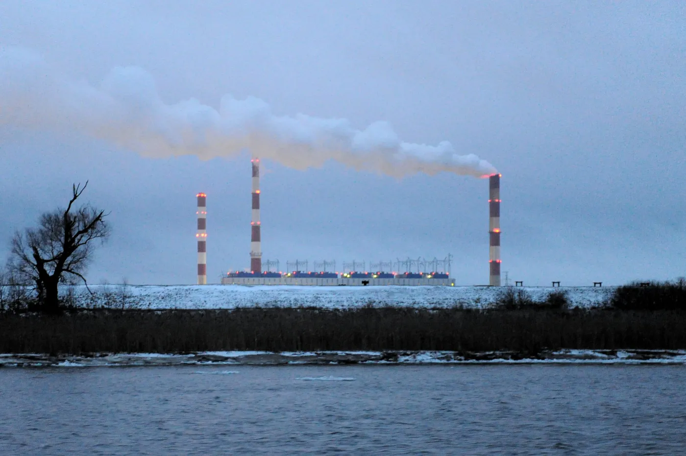 1669349-elektrownia-dolna-odra-fot.jpg