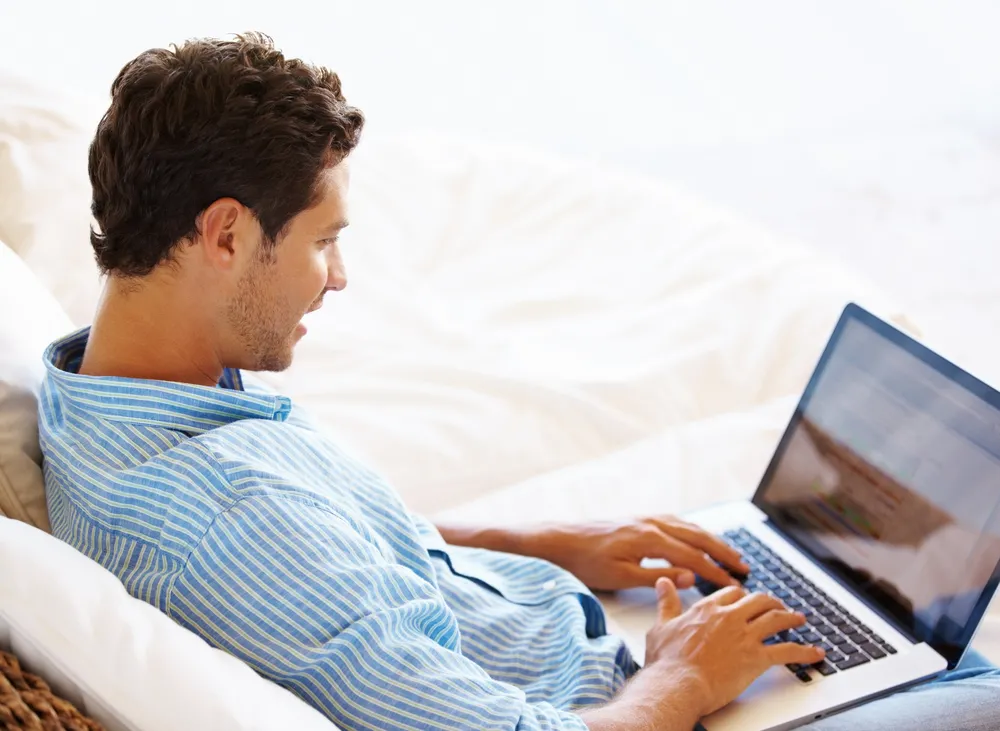 Blogerzy biorą prowizje za sprzedaż bankowych kont