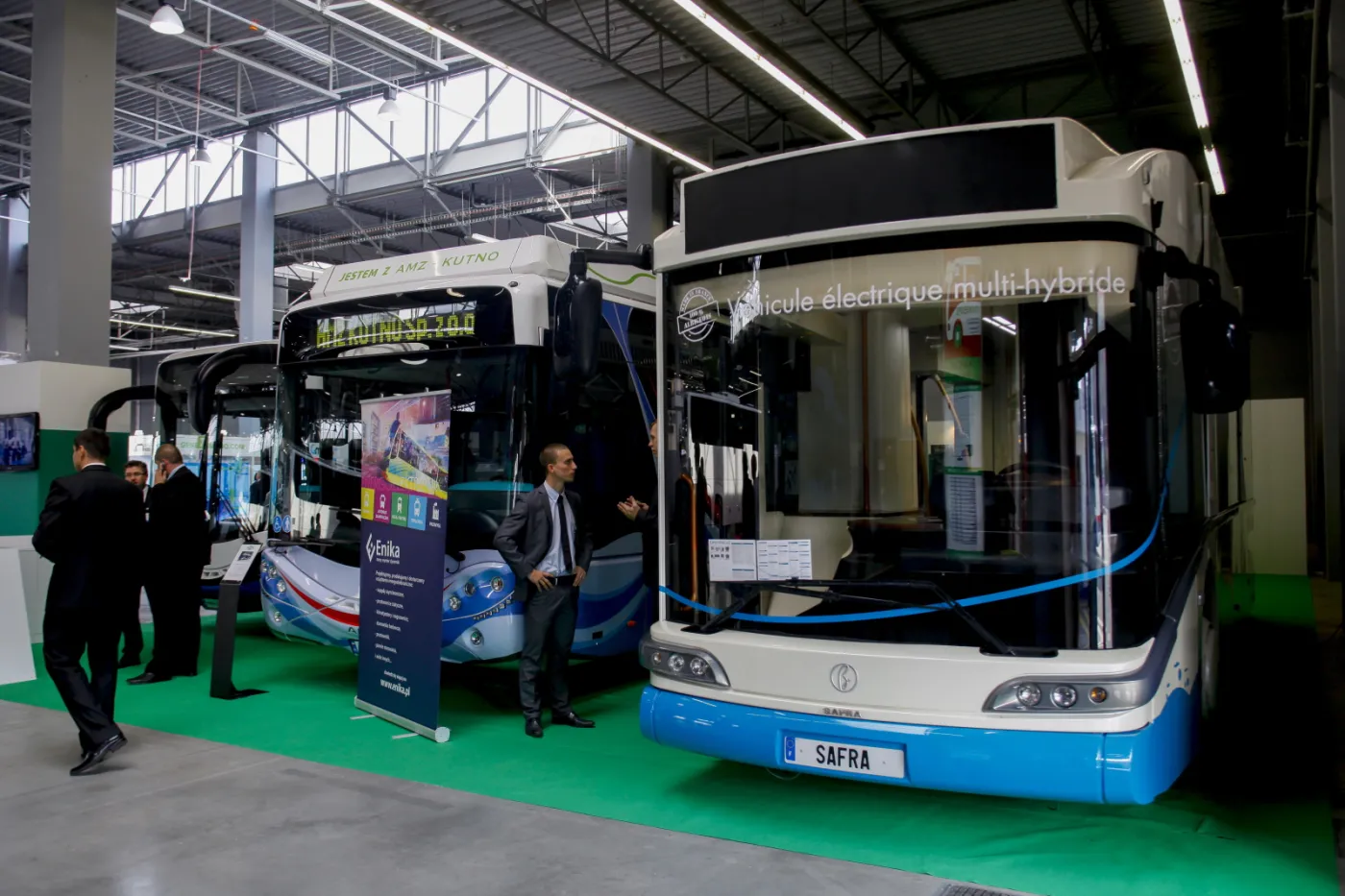 1947653-transexpo-w-kielcach-autobus.jpg