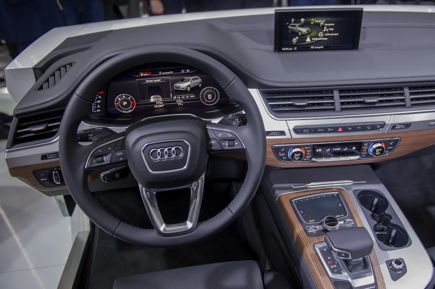Audi AG Q7