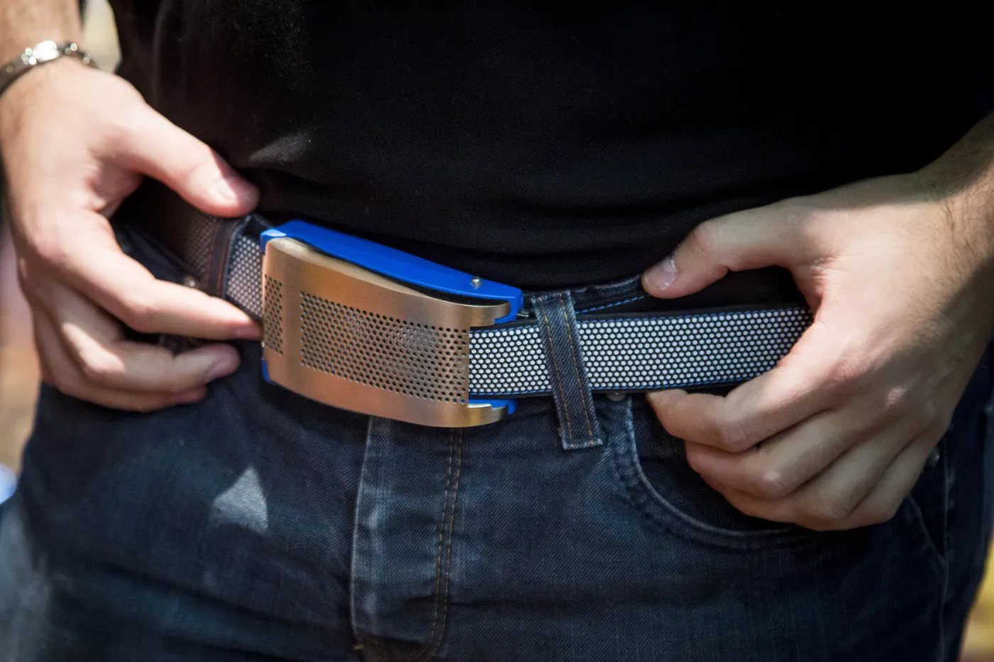 Emiota smart belt