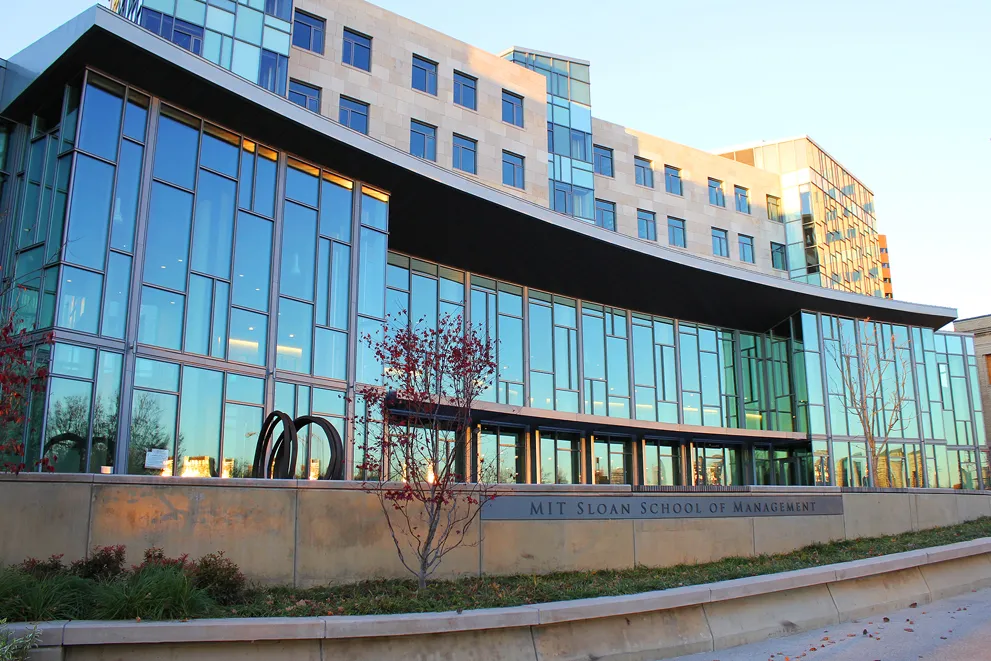 4. Massachusetts Institute of Technology (Sloan School of Management), 4,09