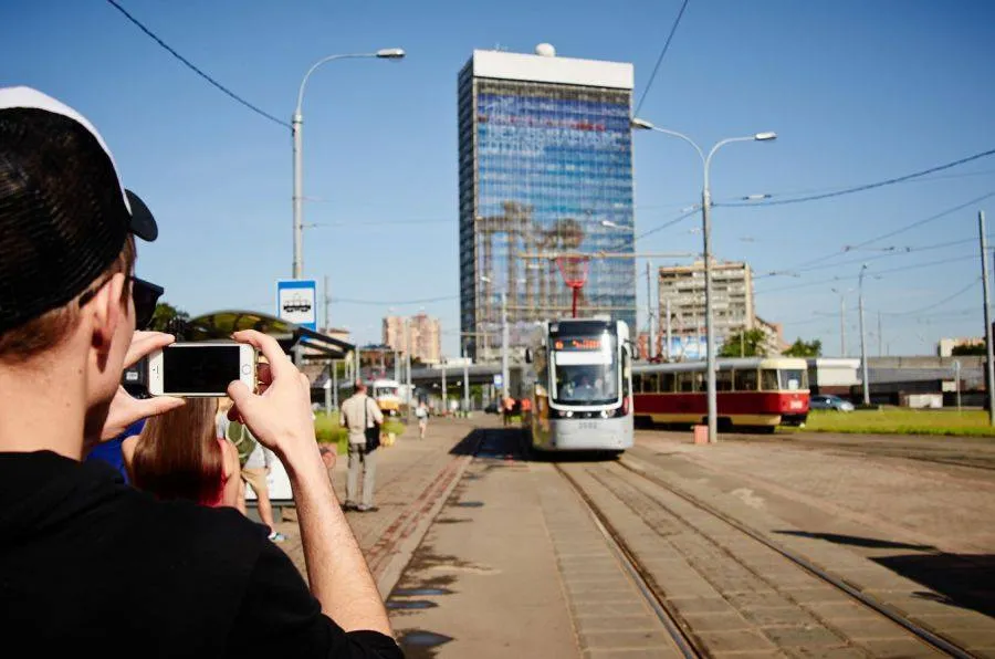 2067300-tramwaj-fosktrot-w-moskwie.jpg