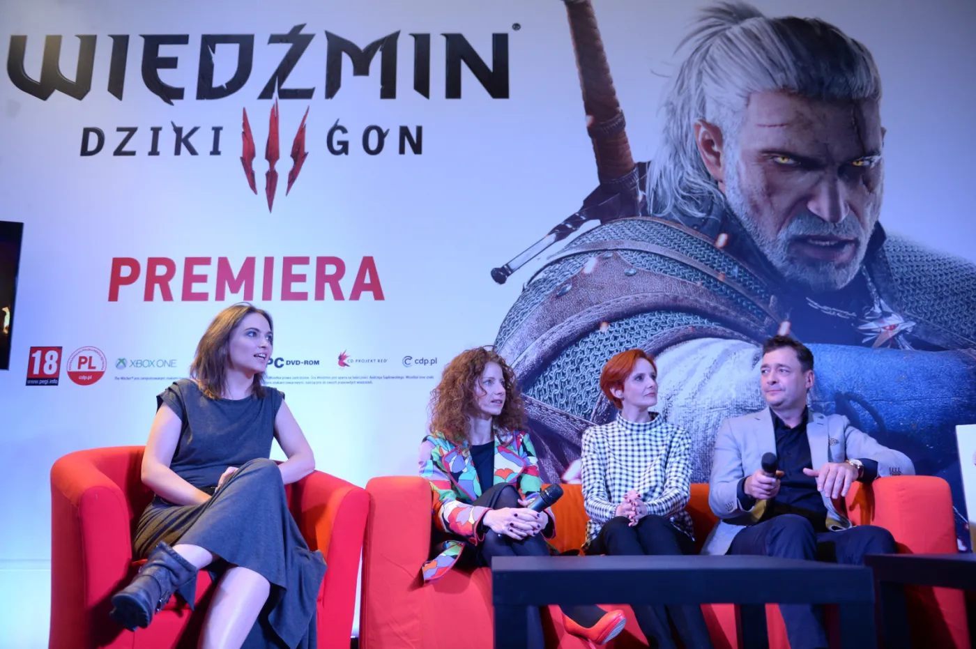 2184205-ruszyla-sprzedaz-gry-wiedzmin.jpg