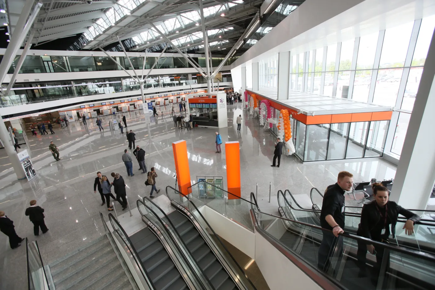 2191100-nowy-terminal-na-lotnisku-im.jpg