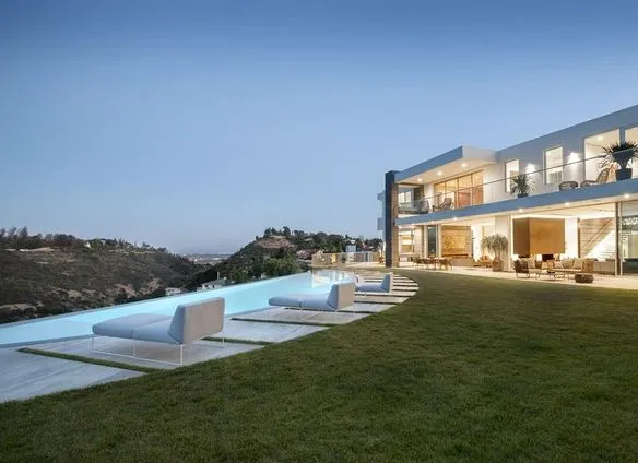 10. Los Angeles, Bel Air 
