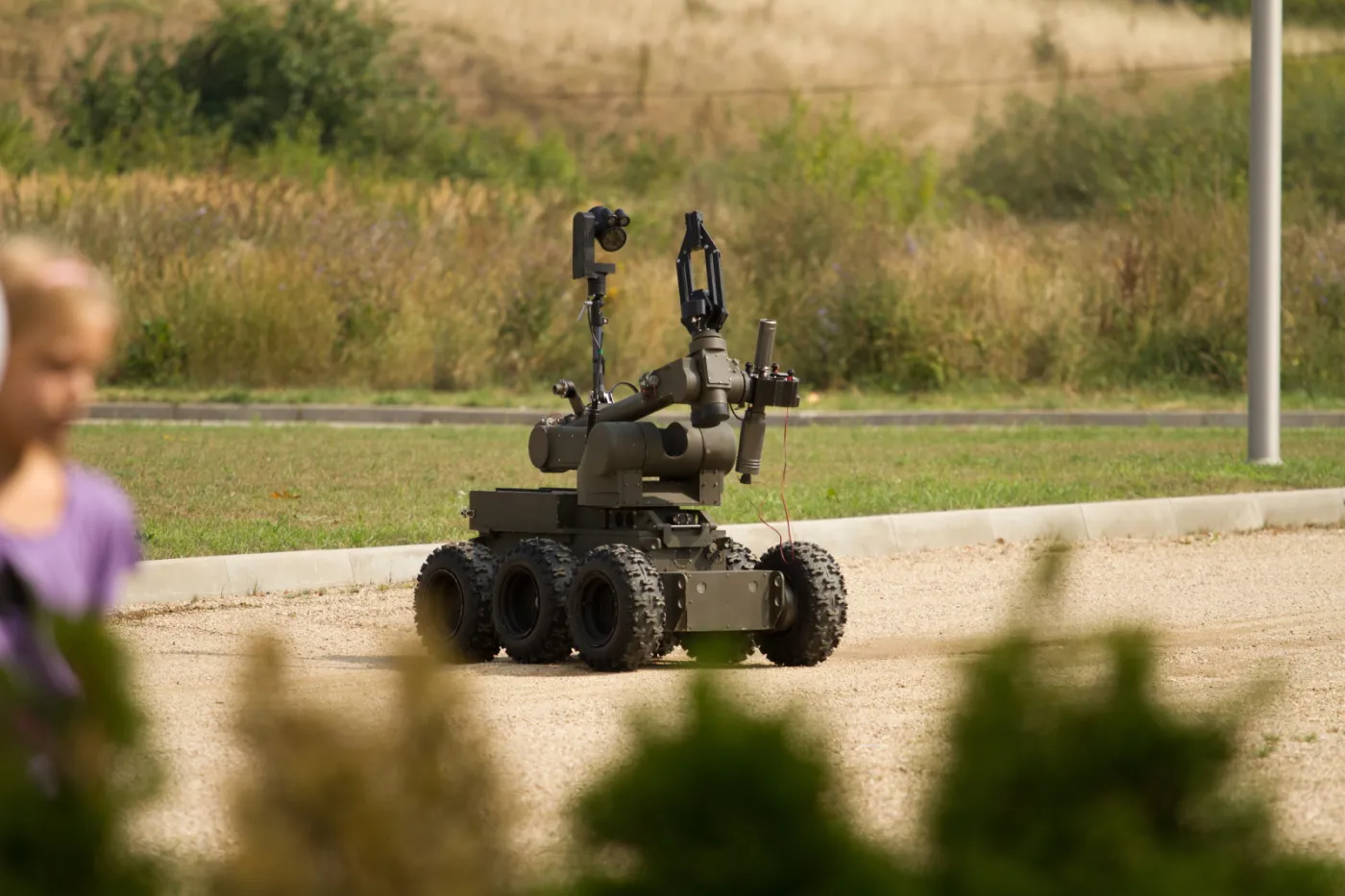 2300488-european-rover-challenge-2015.jpg