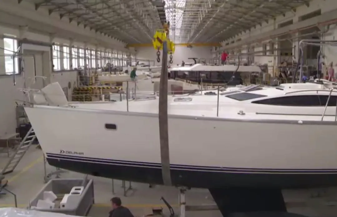 Polskie jachty podbijają świat. Tak powstają eksportowe hity w stoczni Delphia Yachts [WIDEO]