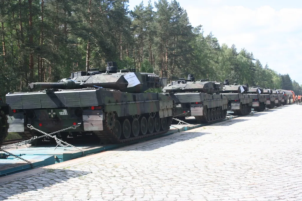 Czołg, czyli przesyłka nadzwyczajna. Zobacz transport 119 Leopardów dla polskiego wojska