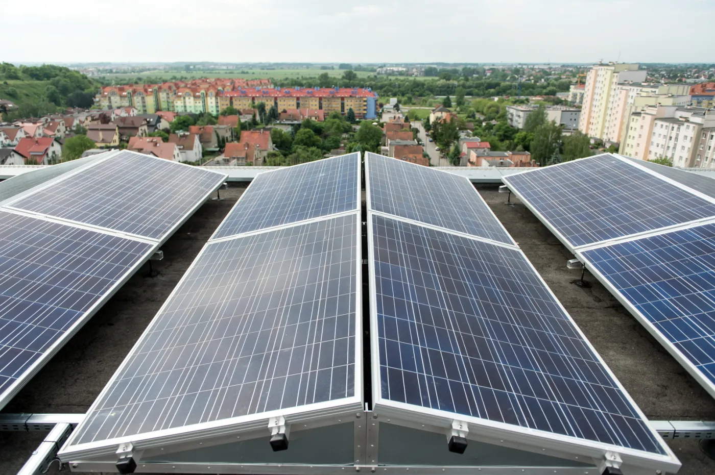 2560697-wroclaw-instalacja-solarna-na.jpg