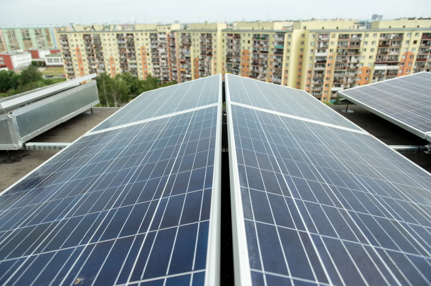 2560713-wroclaw-instalacja-solarna-na.jpg