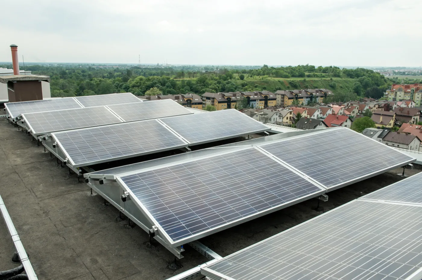 2560729-wroclaw-instalacja-solarna-na.jpg