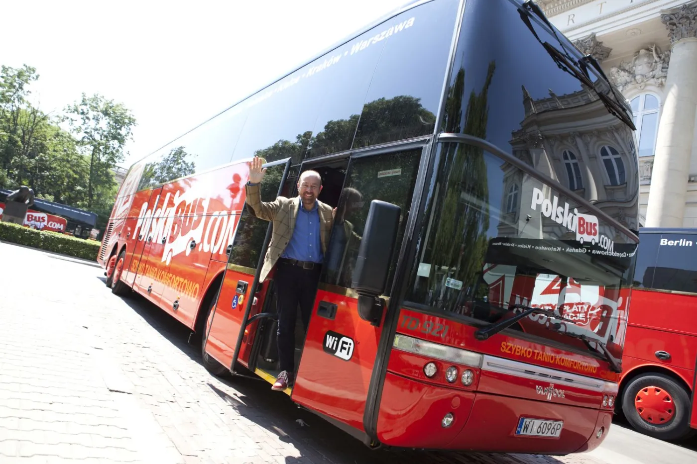 Polski Bus zmienia strategię. Remont linii kolejowej zaostrzył walkę o autobusowy rynek