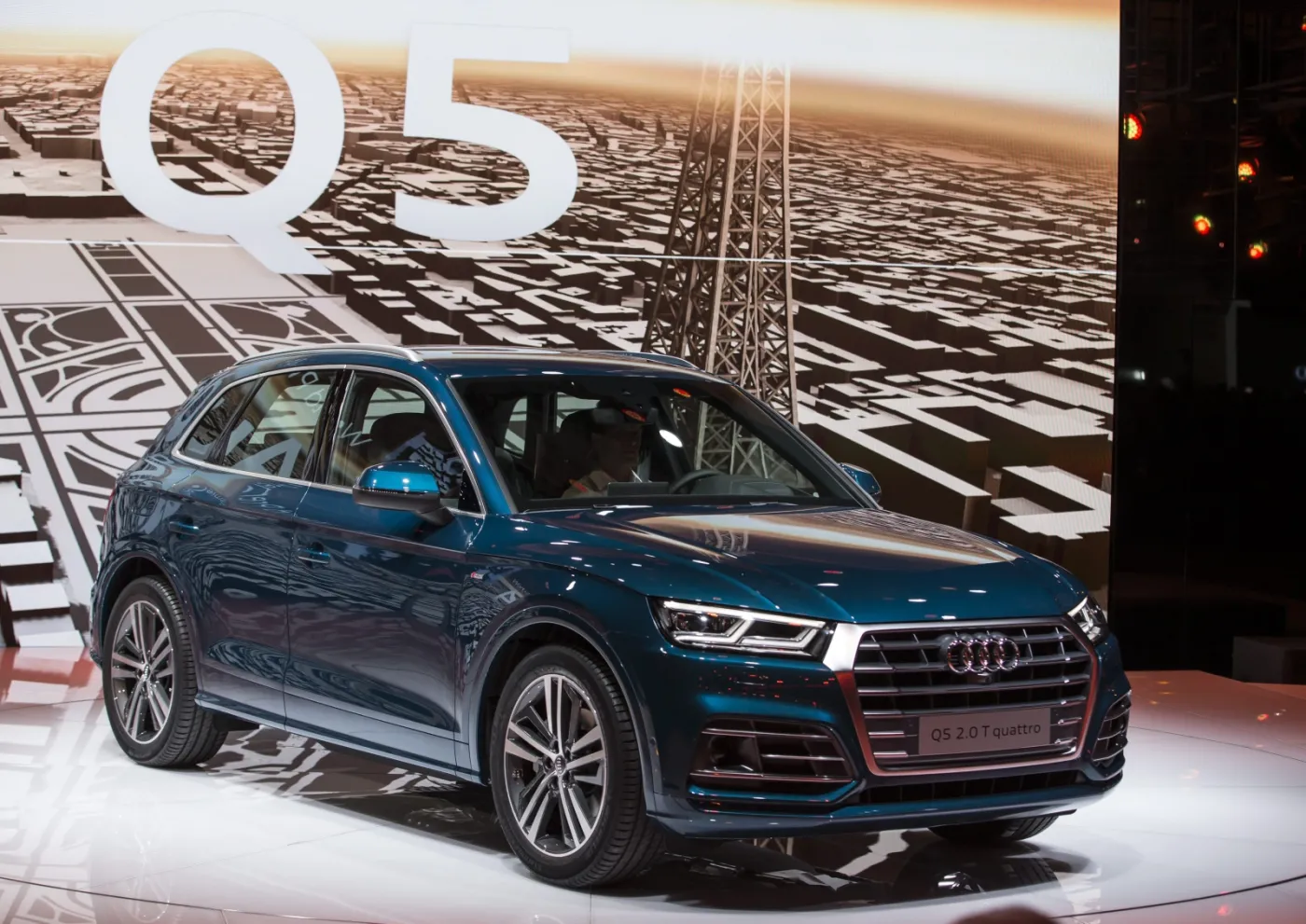2679276-france-paris-motor-show-audi.jpg