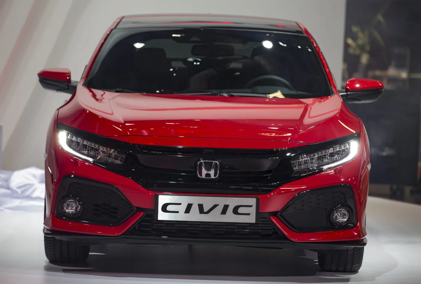 2679292-france-paris-motor-show-honda.jpg