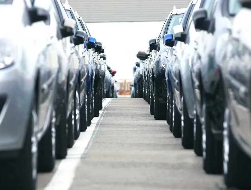 Pięć samochodów w firmie wystarczy do zakupu ubezpieczenia flotowego