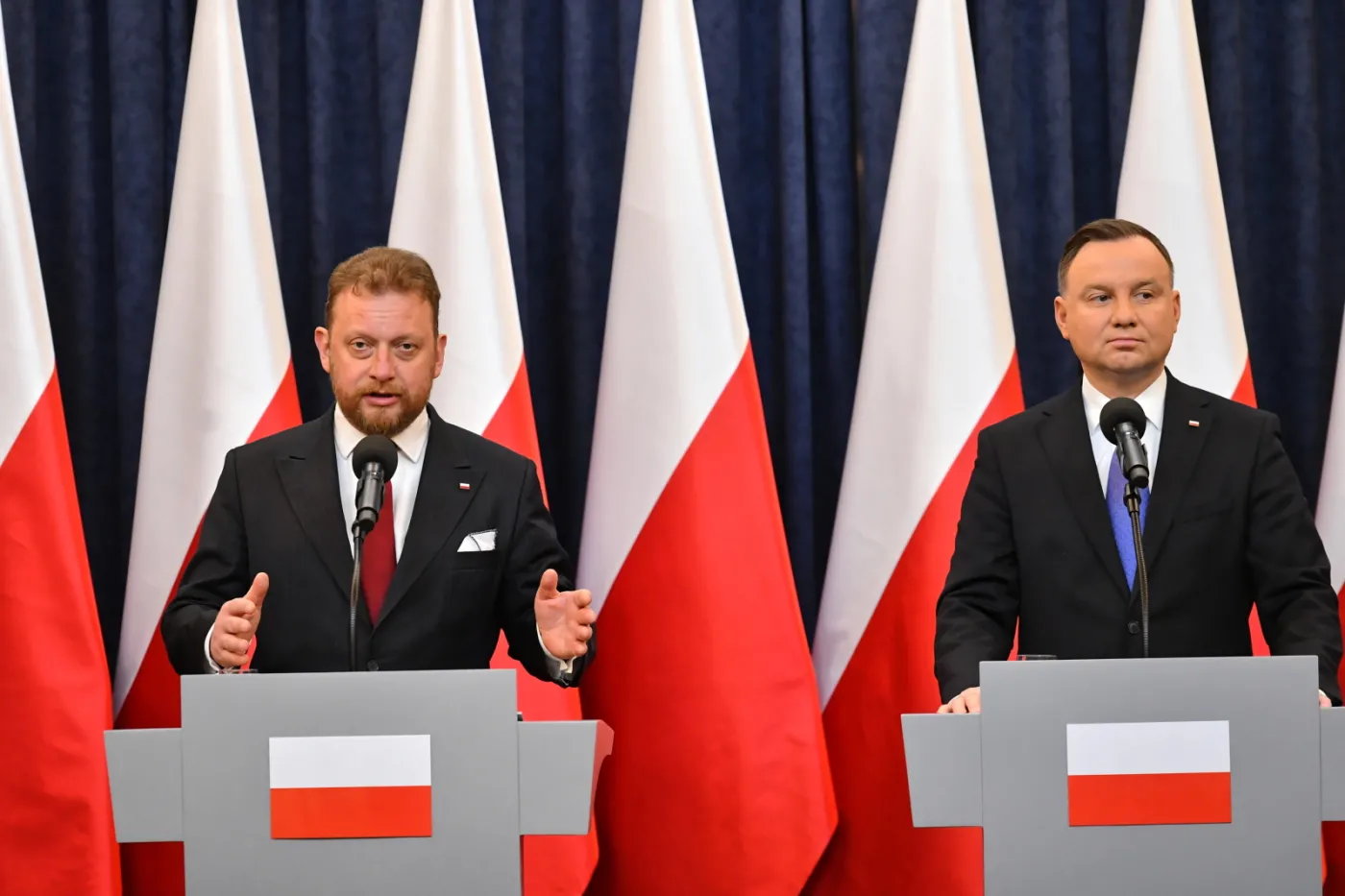 Duda zawiesza duże spotkania wyborcze. Konieczne będą "zdecydowane działania"