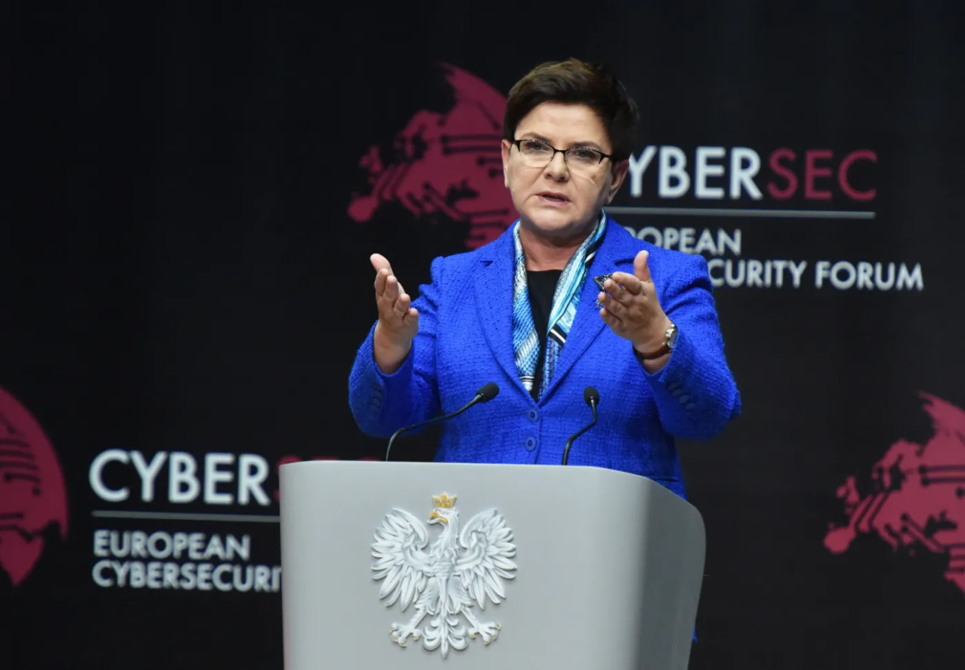 Szydło powoła specjalny departament ds. cyberprzestrzeni