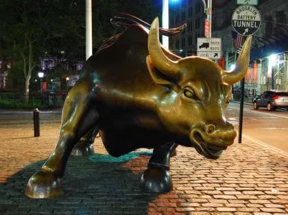 Wyjątkowo dobre nastroje konsumentów pociągnęły w górę indeksy na Wall Street