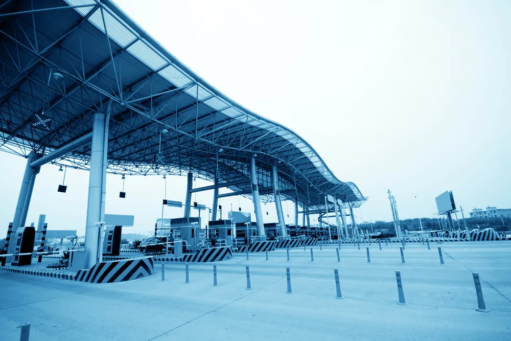 Satelitarny system opłat dla ciężarówek i elektroniczne winiety w Polsce?