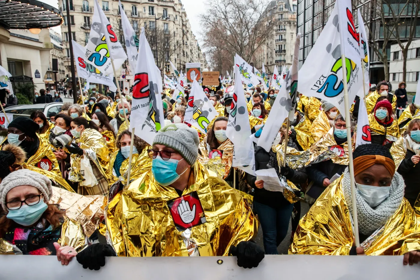 Francja: Strajk nauczycieli domagających się szczepień na Covid-19